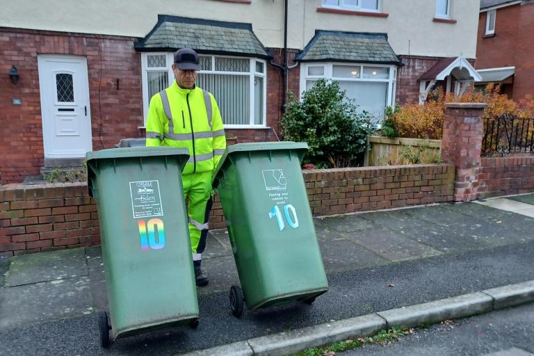 cumberland council waste loader